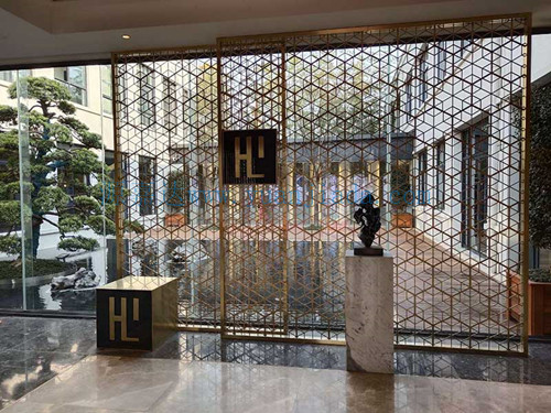 不銹鋼屏風(fēng) 不銹鋼屏風(fēng)