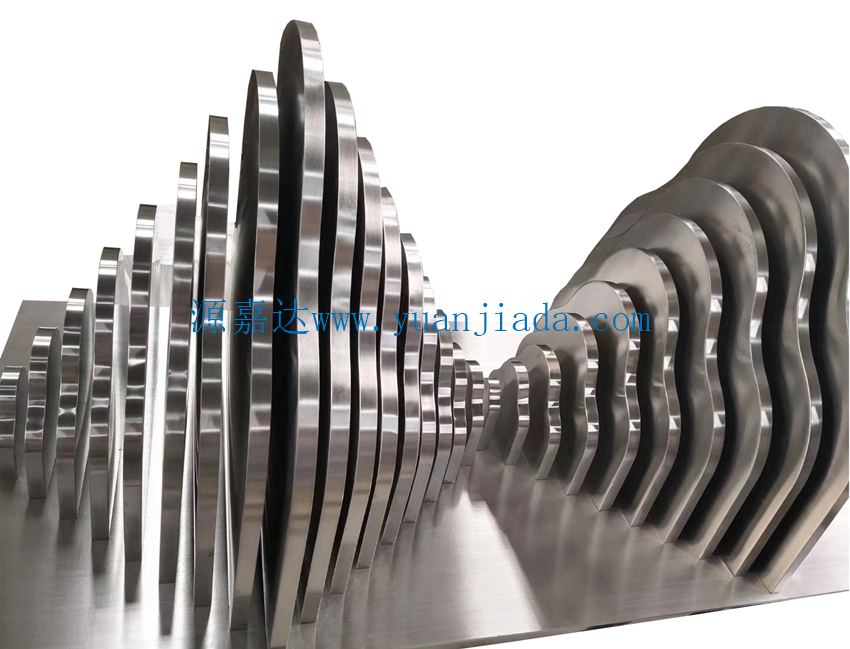 不銹鋼裝置藝術